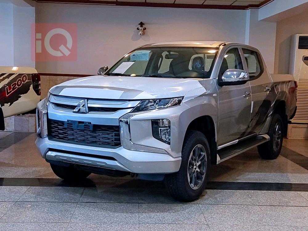 میتسوبیشی L200